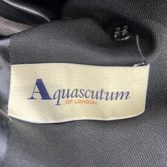 Aquascutum of London Made in England Black Trench Coat - Picture 8 of 11